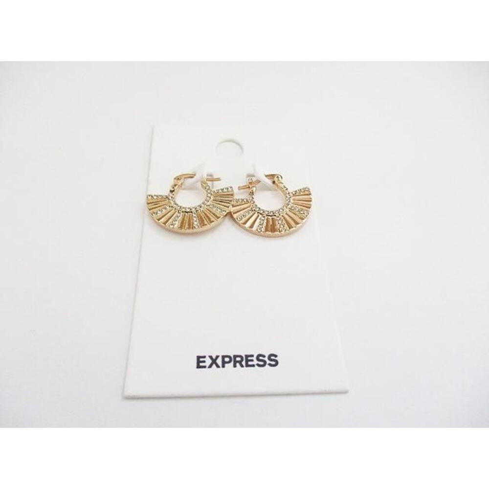 2057 NWT Express Modern Essentials Gold Hoop Earrings w/Cubic Zirconias